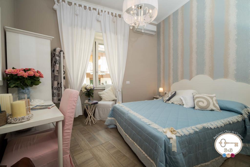 B&B Salerno Chic In Center Exterior photo