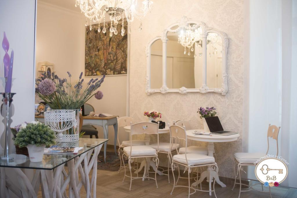 B&B Salerno Chic In Center Exterior photo